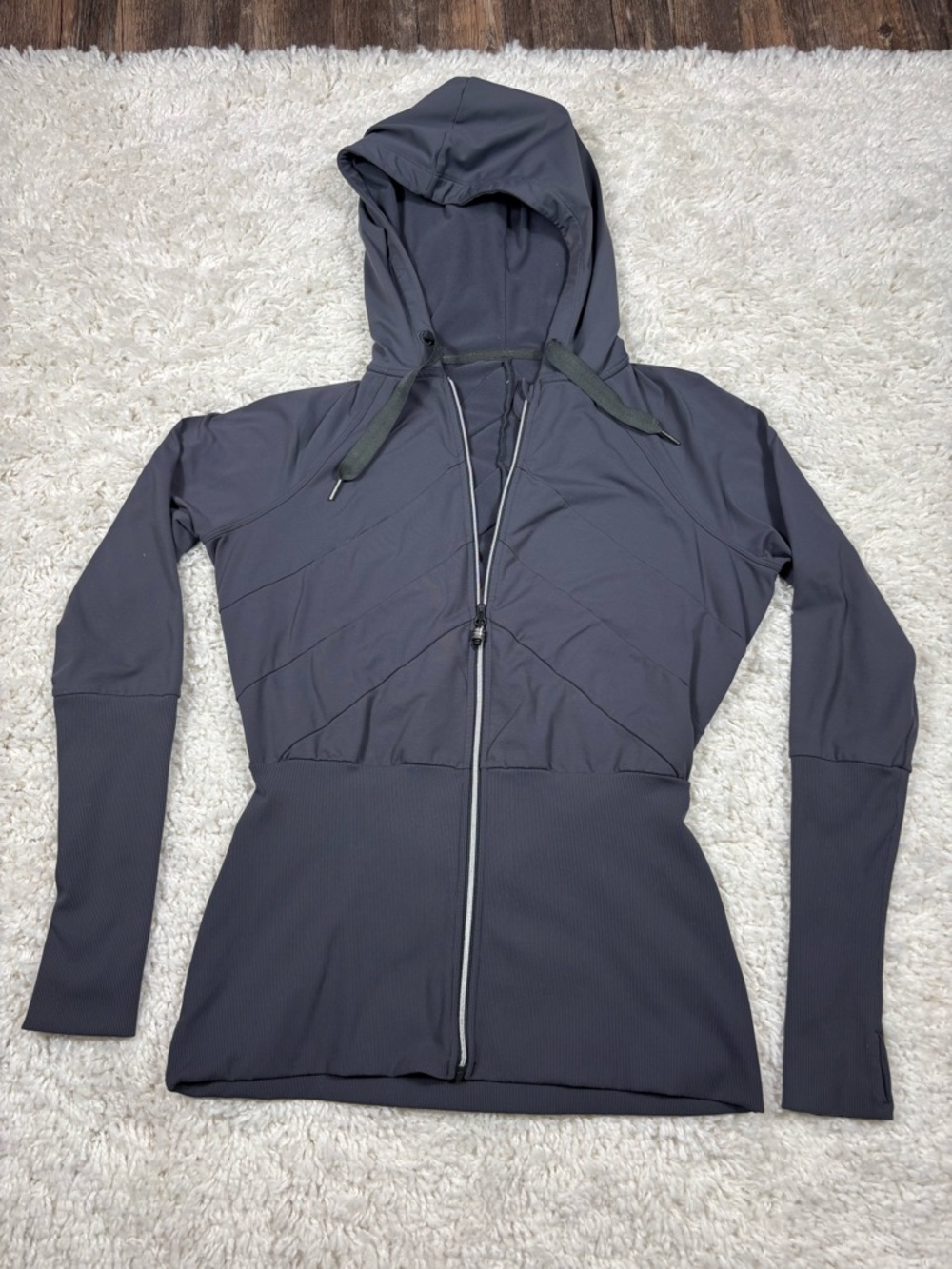 Lululemon Run Hustle Jacket Vintage Gray Size 8 Hooded Ruched Thumbholes